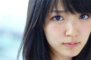 希望之光:上海残障人士的励志故事 希望之光:上海残障人士的励志故事